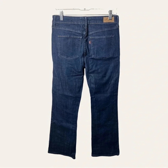 0409W. LEVI’S DEMI CURVE CLASSIC BOOTCUT DENIM JEANS SIZE 6/28 DARK‎ WASH COLOR - Picture 5 of 9